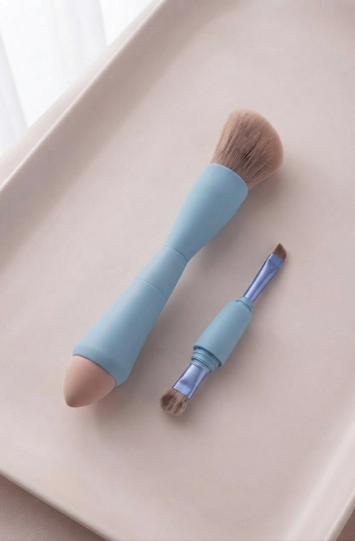 Divaura GlamBrush™ — 4-in-1 Multi-Function Makeup Brush